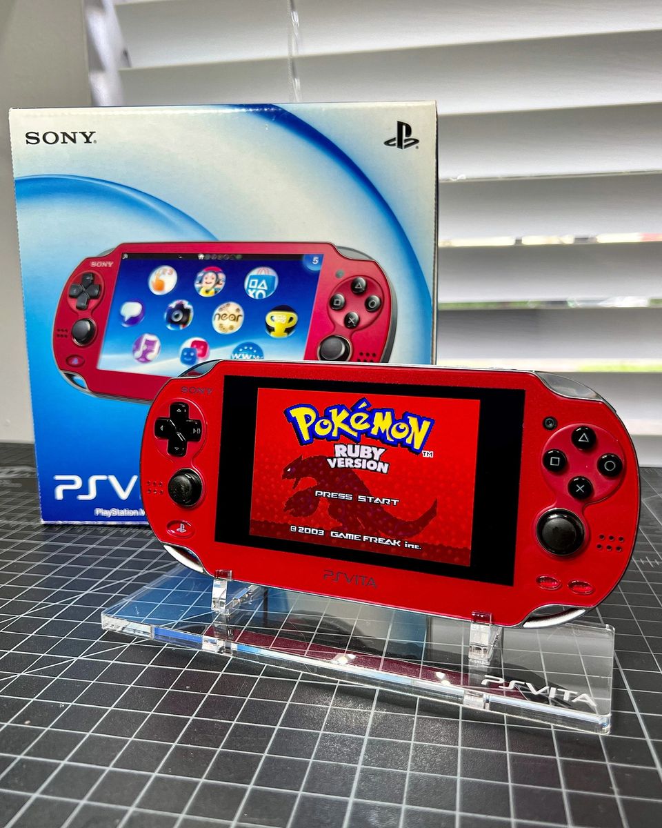 PlayStation Vita 1000 OLED “Red” (Modded)
